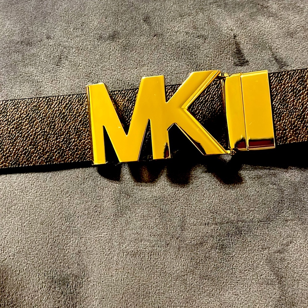 Brown Michael Kors, reversible belt